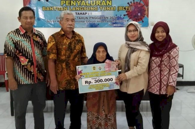 Penyaluran Bantuan Langsung Tunai DANA DESA (BLT DD) Desa Kebonharjo Kecamatan Polanharjo