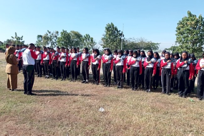 PASKIBRA HUT RI KECAMATAN POLANHARJO INTEN LATIHAN
