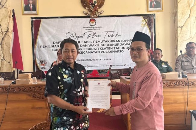 PLENO TERBUKA DPHP KECAMATAN POLANHARJO