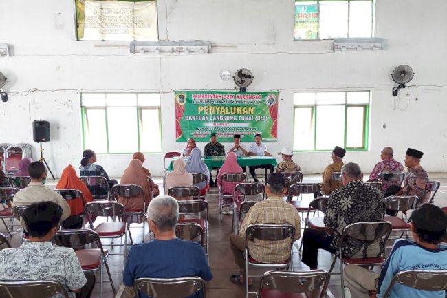PENYALURAN BANTUAN LANGSUNG TUNAI DESA KARANGLO POLANHARJO