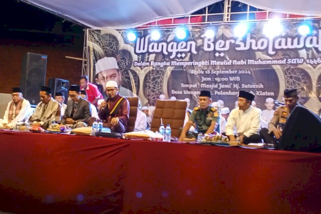 MEMPERINGATI MAULID NABI MUHAMMAD SAW WANGEN BERSHALAWAT