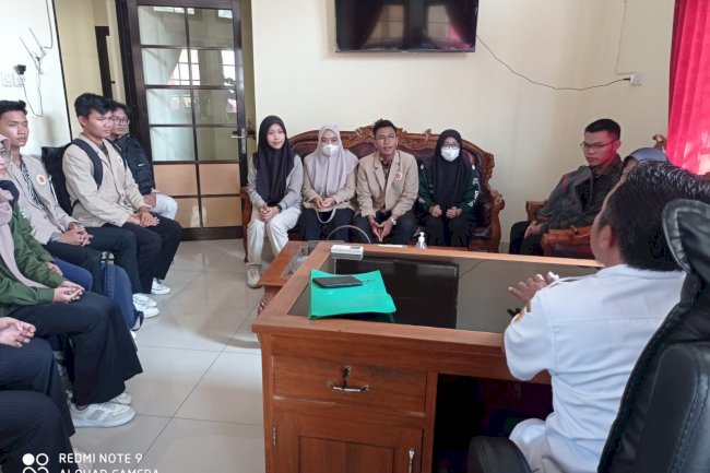 CAMAT BERHARAP KKN UGM  DORONG PERTUMBUHAN UMKM  POLANHARJO