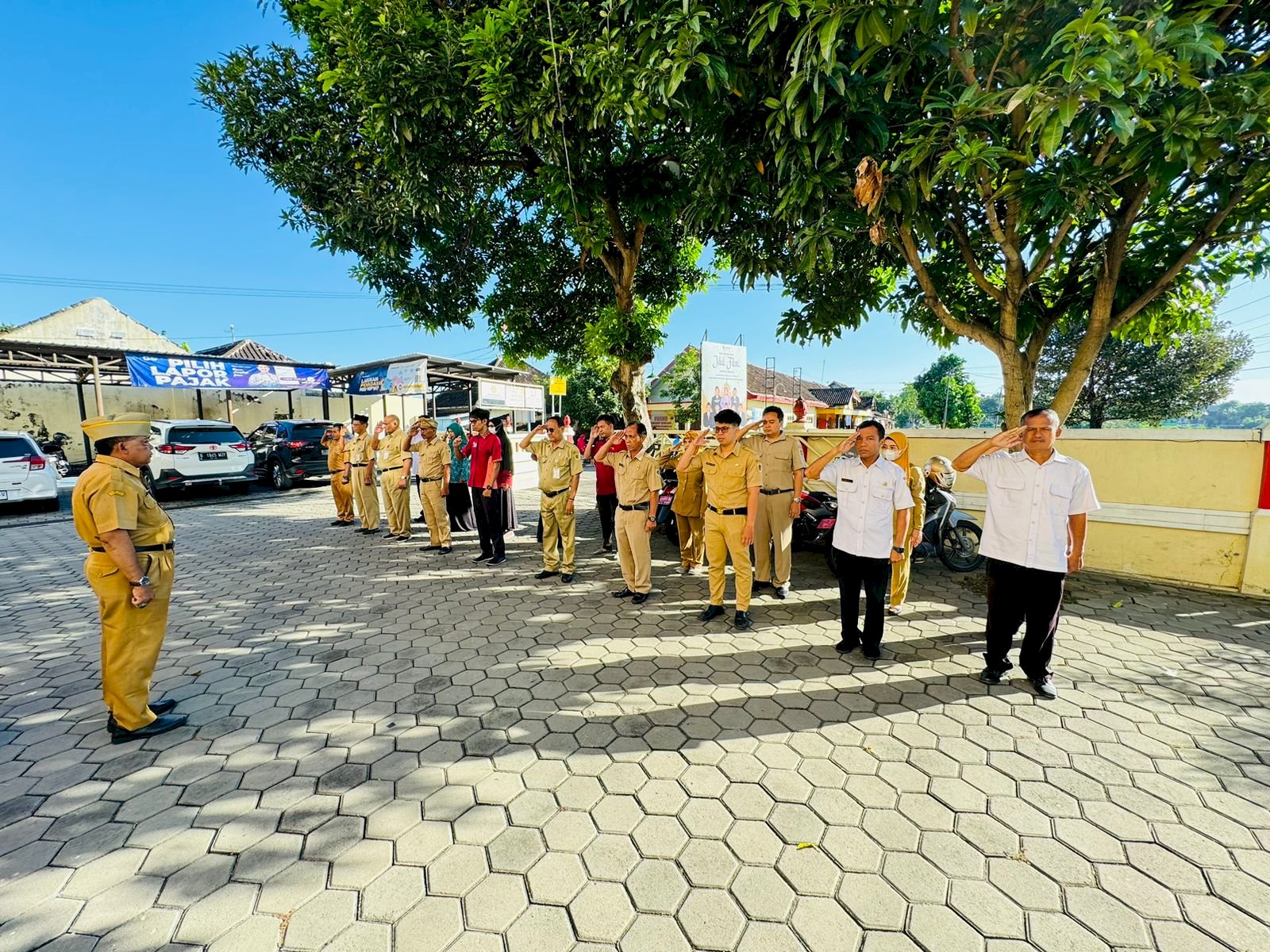 Menjaga Integritas Kecamatan Polanharjo Selalu Melaksanakan Apel Pagi Rutin 