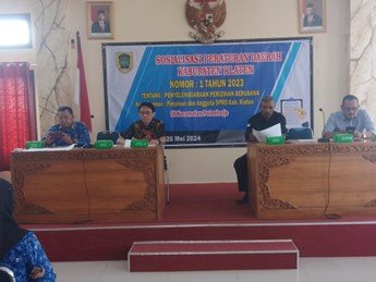 Sosialisasikan Perda Perizinan Guna Mendukung Pengembangan Pelaku Usaha dan BUM Desa Di Kecamatan Polanharjo