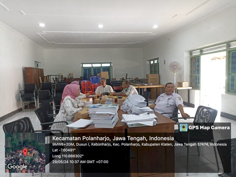 Tim Kecamatan Bersama Pendamping Monitoring Dan Pembinaan Administrasi Desa Di Desa Kranggan Dan Kebonharjo Polanharjo