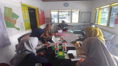 Tim Kecamatan Bersama Pendamping  Monitoring Dan Pembinaan Administrasi Desa Di Desa Jimus Kecamatan Polanharjo