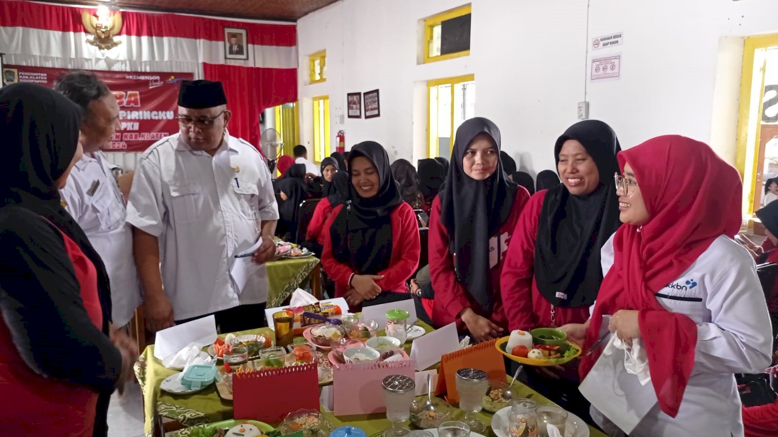 CEGAH STANTING KECAMATAN POLANHARJO ADAKAN LOMBA ISI PIRINGKU 