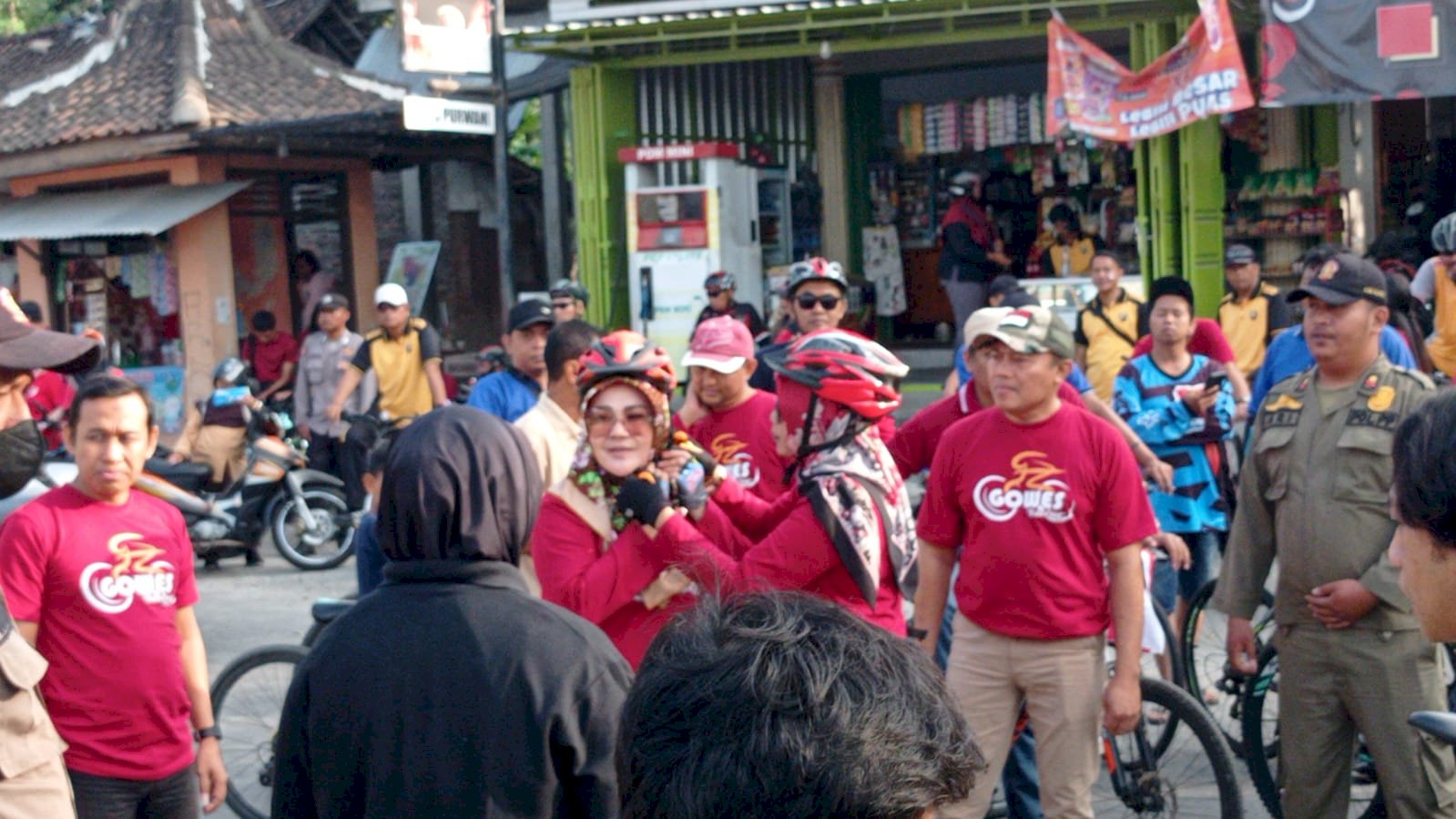 SQUAD GOWES KECAMATAN POLANHARJO  MENGIKUTI GOWES PERINGATAN HARI JADI KLATEN TAHUN 2024