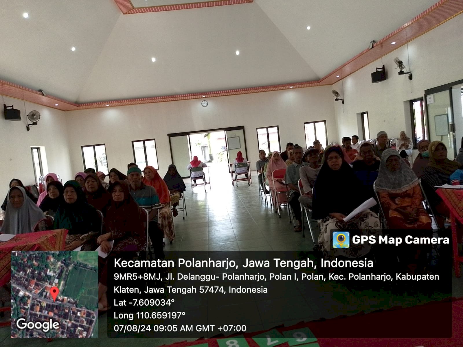 PENYALURAN BANTUAN LANGSUNG TUNAI ( BLT ) TAHAP KE-8 DESA POLAN KECAMATAN POLANHARJO