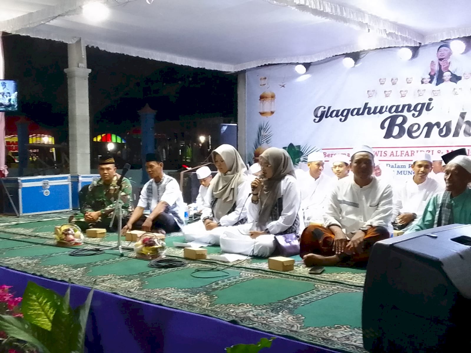 RIBUAN JAMAAH HADIRI GLAGAHWANGI BERSHALAWAT