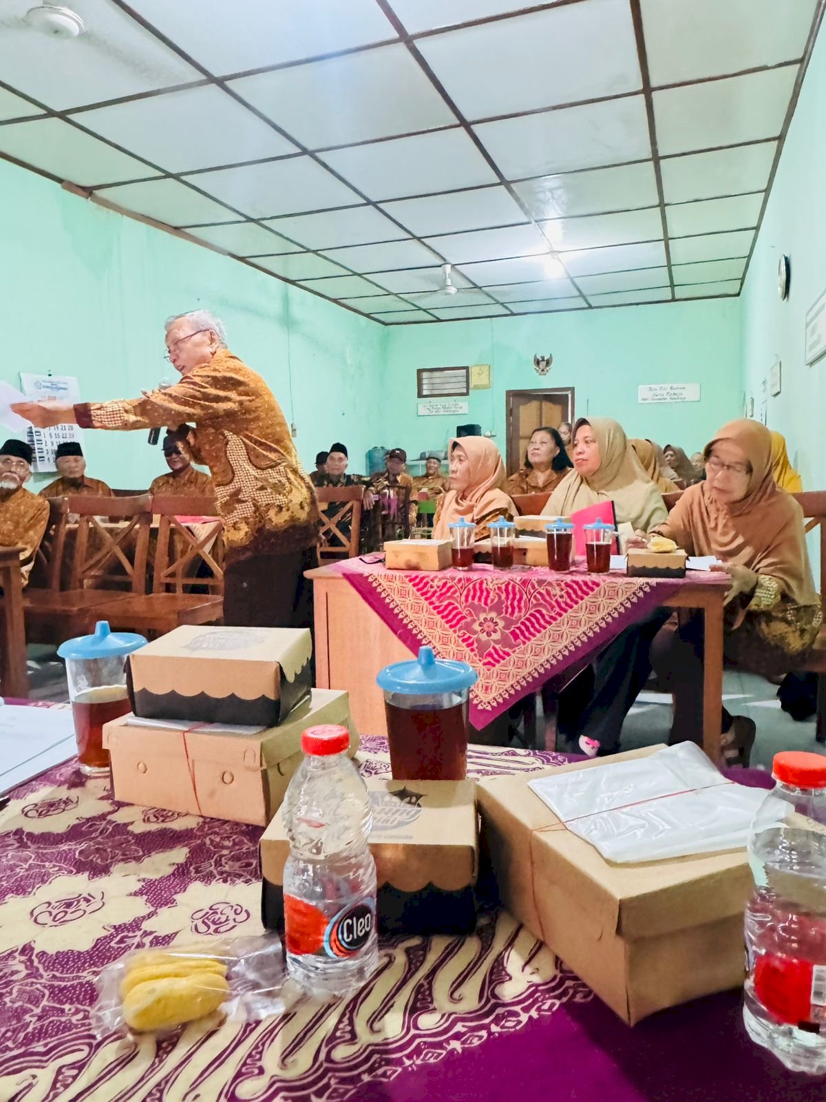 PWRI POLANHARJO MENGADAKAN RAPAT ANGGOTA TAHUNAN ( RAT ) KOPERASI PWRI