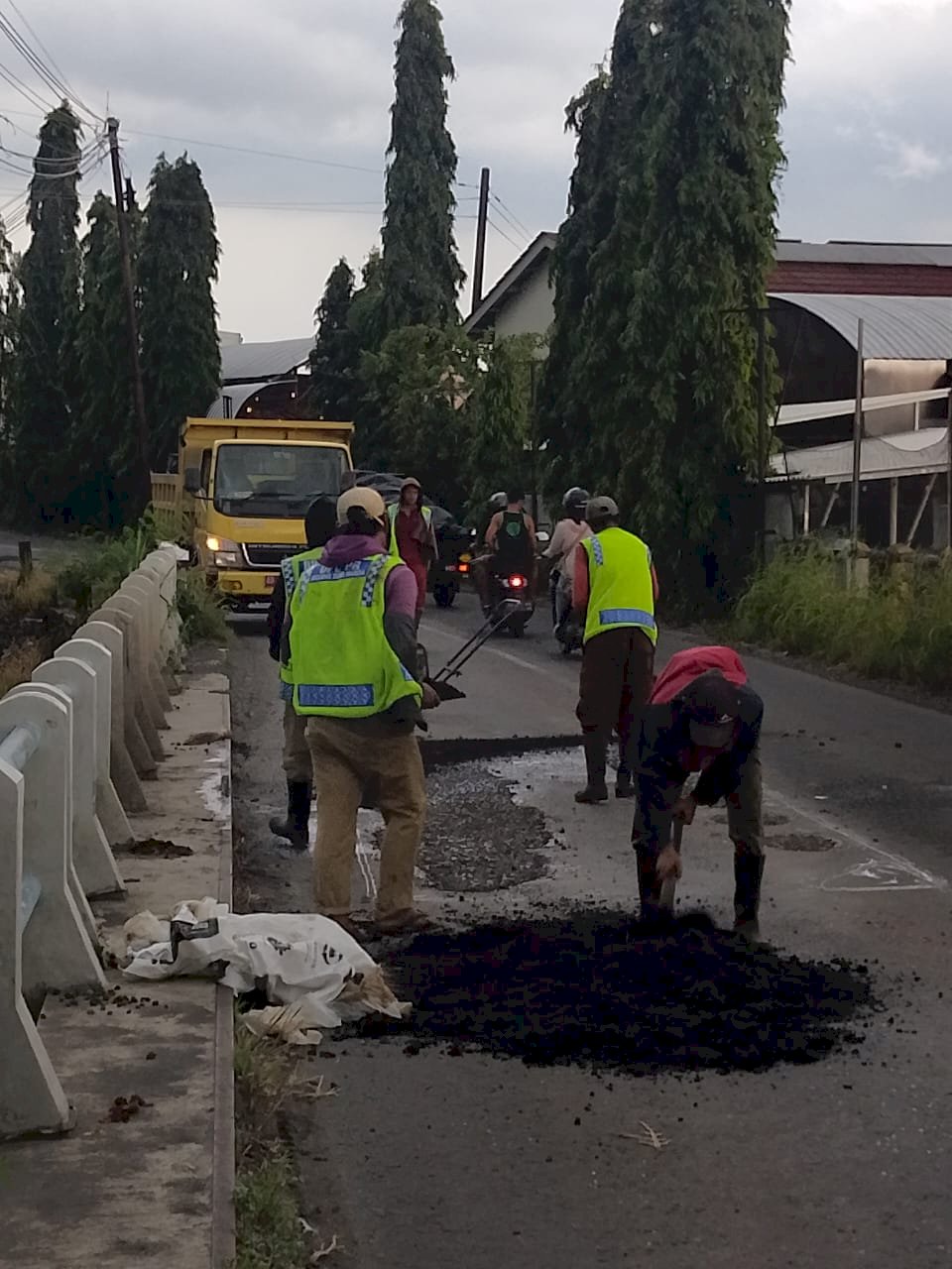 SIDOWAYAH PERCEPAT PERBAIKAN  SEBELUM BULAN PUASA  SELURUH JALAN BAIK DAN BAGUS