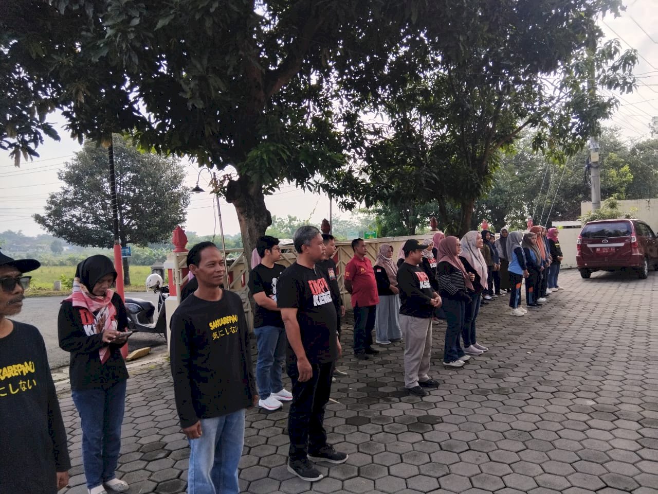 Camat Polanharjo Bersama Pejabat Struktural  dan Staf di Lingkungan Kantor Kecamatan Polanharjo Gelar Syukuran Atas Dilantiknya Camat Polanharjo