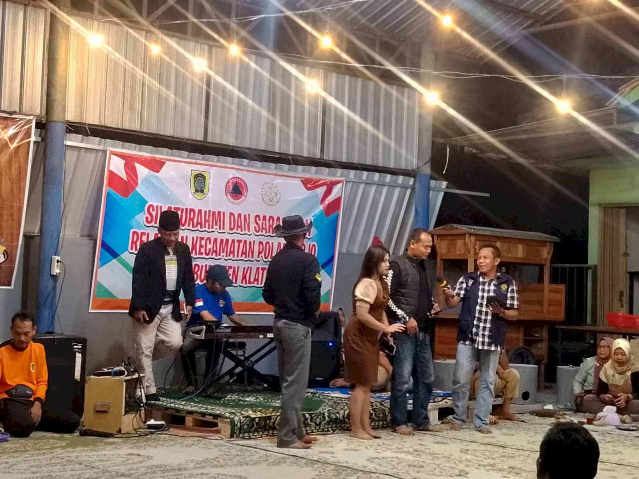 SILATURAHMI DAN SARASEHAN RELAWAN KECAMATAN POLANHARJO