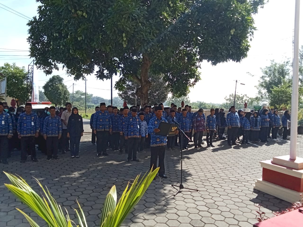UPACARA PERINGATAN HARI KESAKTIAN PANCASILA DI KECAMATAN POLANHARJO TAHUN 2025