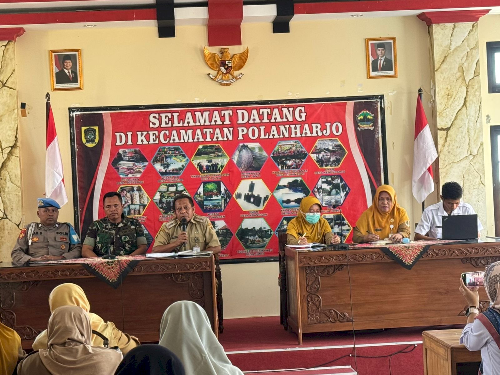 Optimalkan Gizi Spesifik, Polanharjo Evaluasi Program MBG-SPPG dan Sosialisasikan Layanan Kelompok 3B
