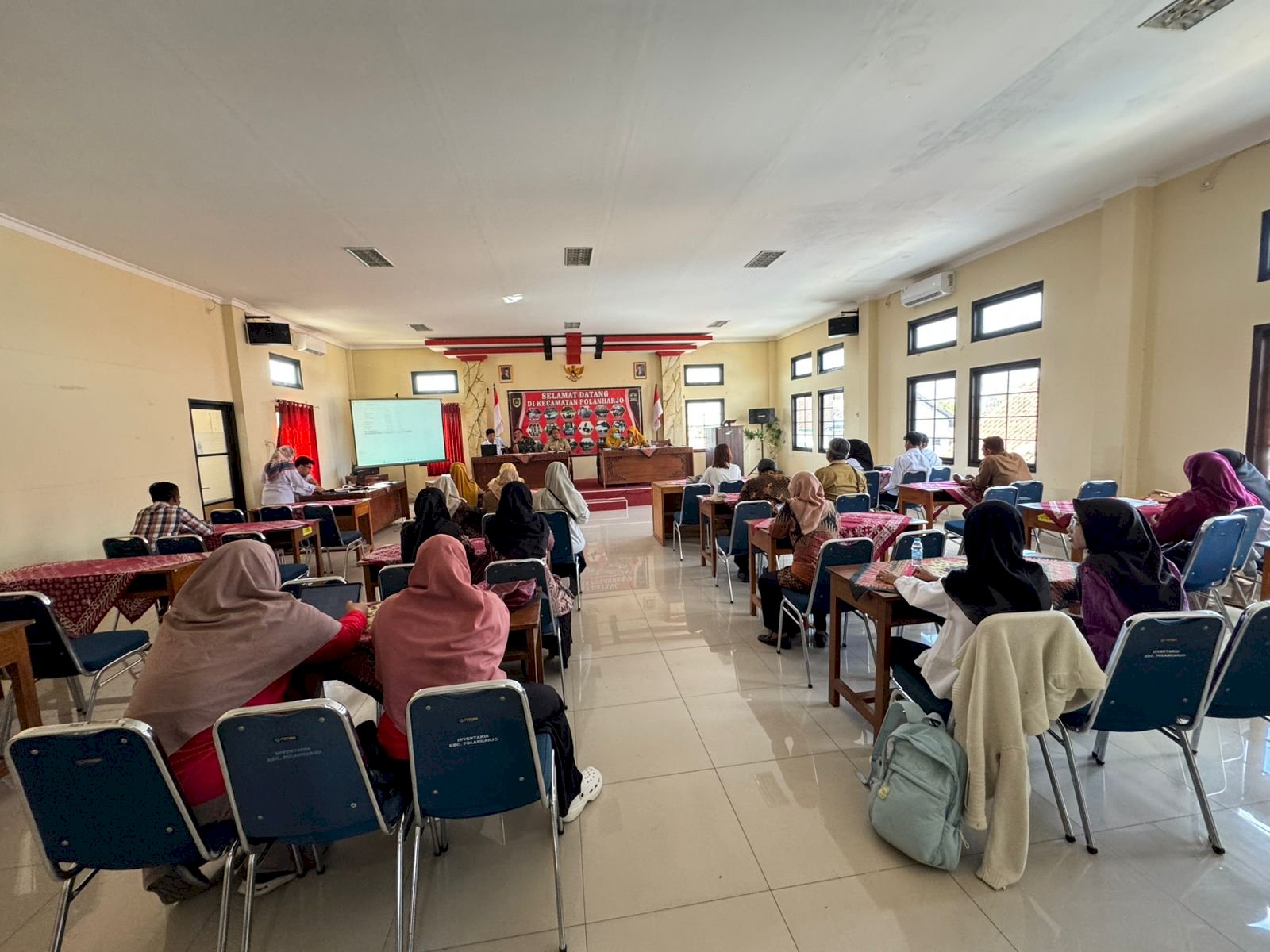 Optimalkan Gizi Spesifik, Polanharjo Evaluasi Program MBG-SPPG dan Sosialisasikan Layanan Kelompok 3B