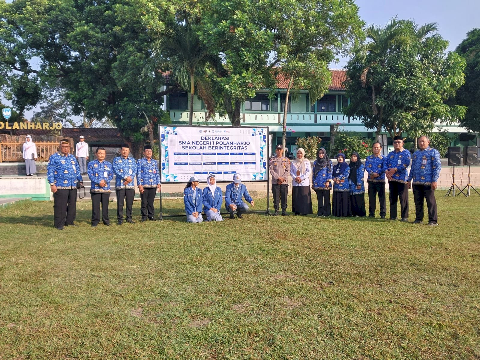 Hadiri Deklarasi Sekolah Berintegritas SMAN 1 Polanharjo, Camat Tekankan Fondasi Kejujuran