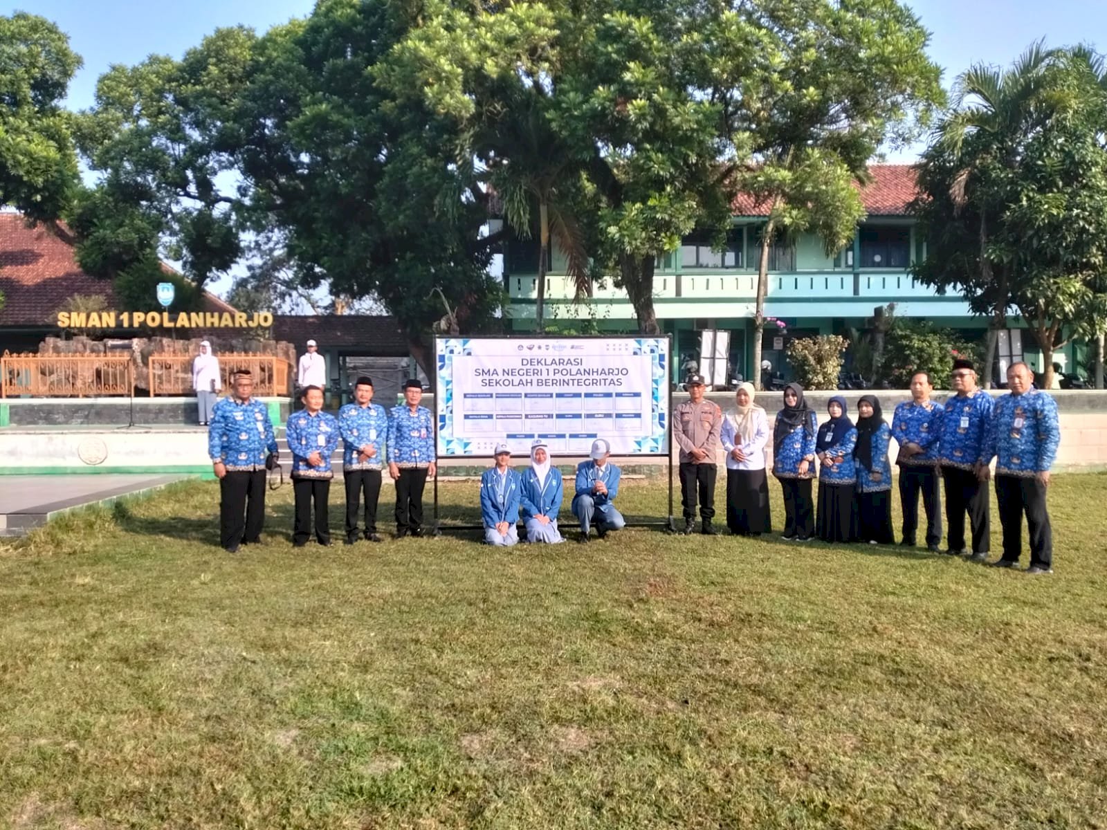 Hadiri Deklarasi Sekolah Berintegritas SMAN 1 Polanharjo, Camat Tekankan Fondasi Kejujuran